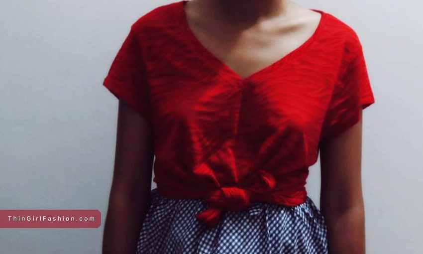 Creative Ways To Wear A T-Shirt With A Skirt